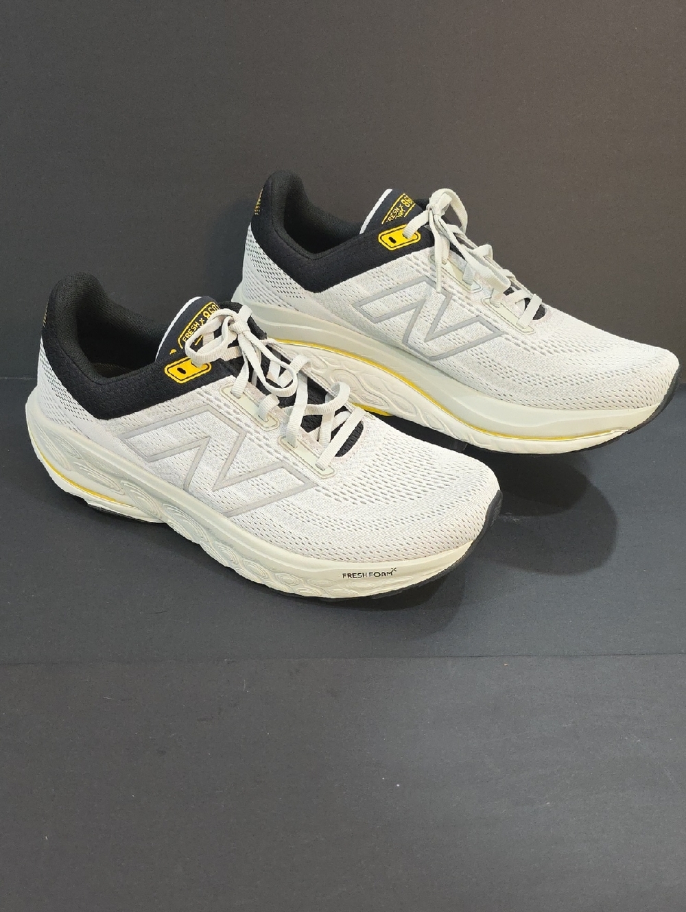 New Balance Fresh Foam X 860 White, Black Yellow Women's Sneakers Size 12D Wide